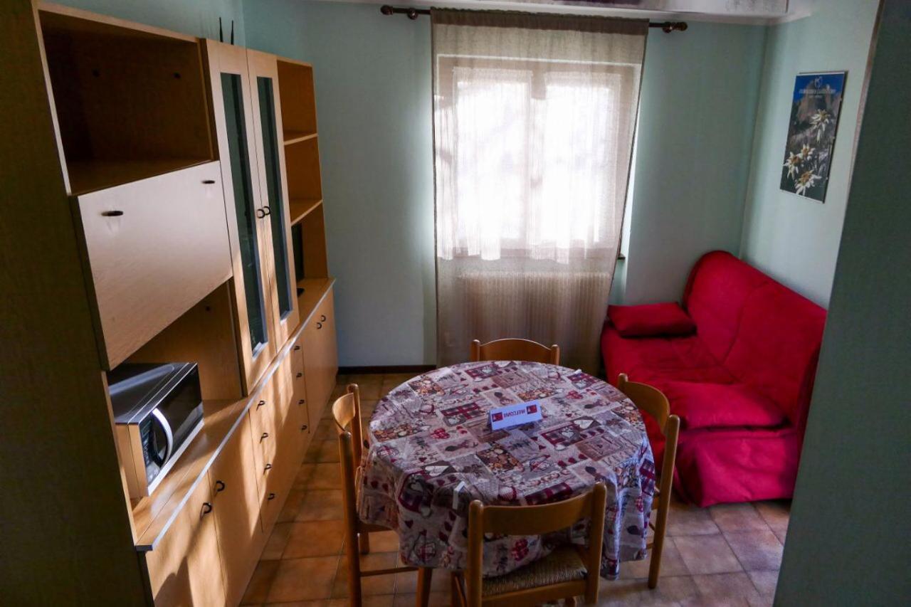 Ferienwohnung Care Alto Carisolo Exterior foto
